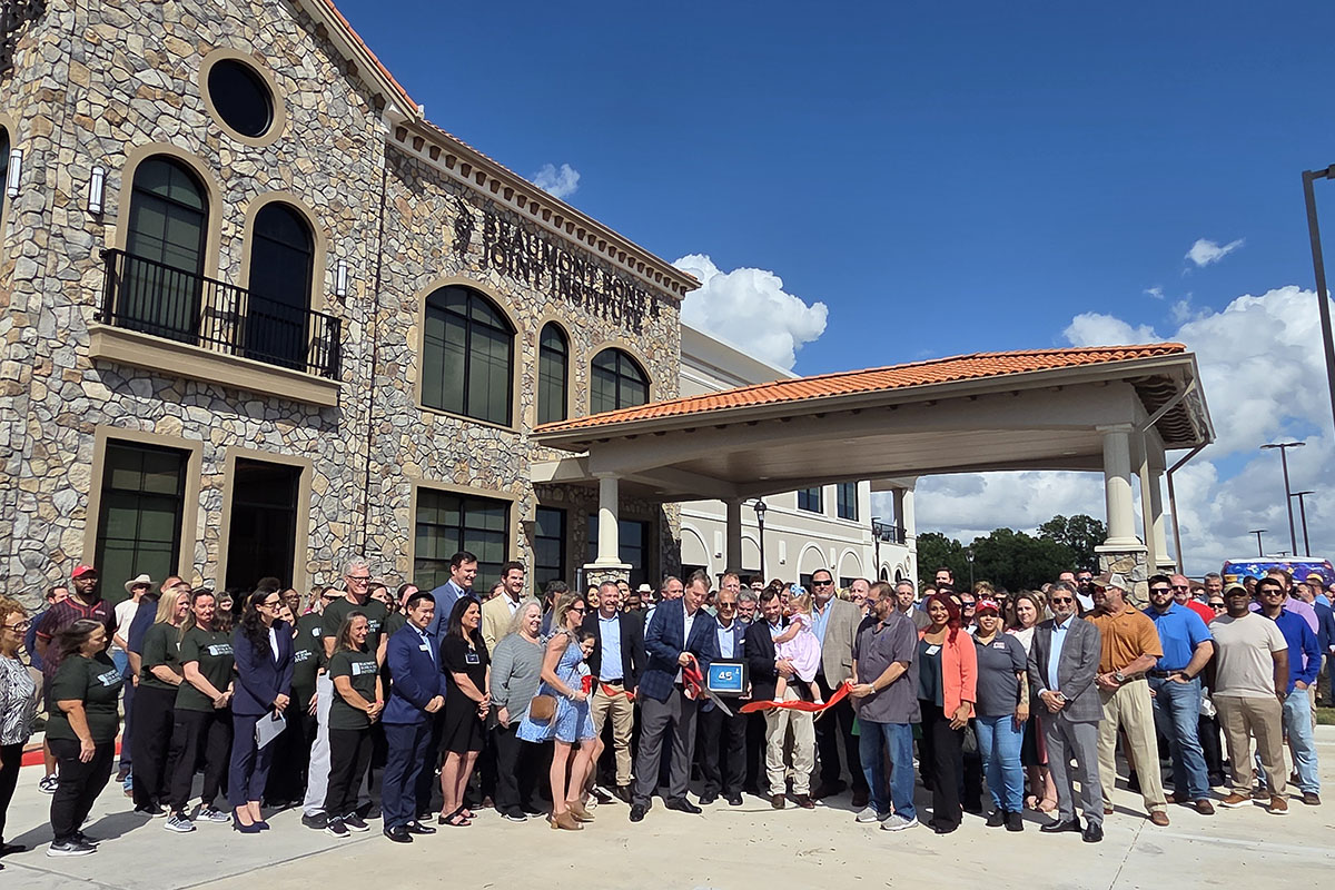 ribbon cutting